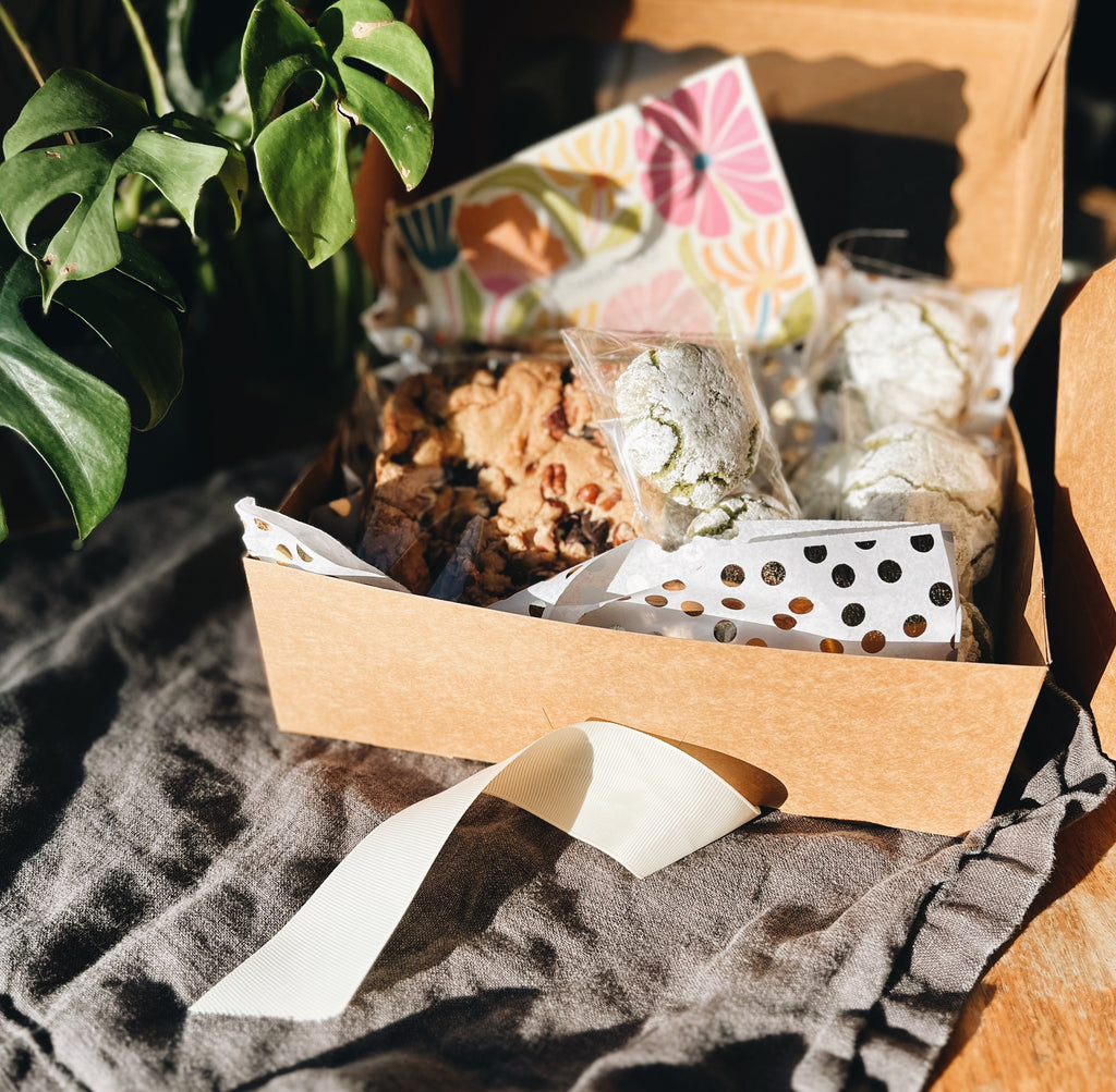 The Hostess Box | Holiday Gift Set | Premium Cookie Assortment